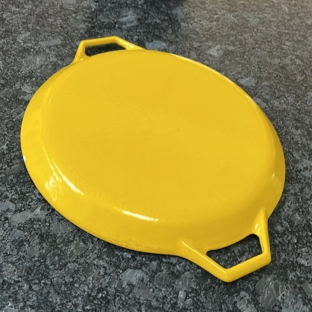 Copco Set of Two 6L Yellow and 2L Brown Cast Iron Pots with Lids